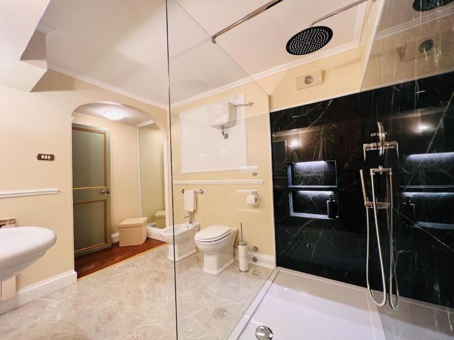 Apartment Veronica A Piazza Venezia Rom