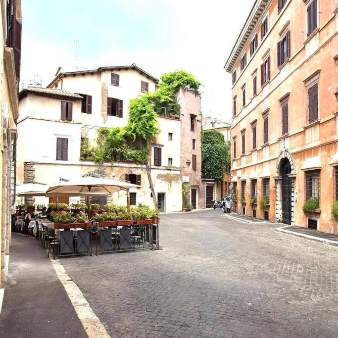 Apartment Veronica A Piazza Venezia *